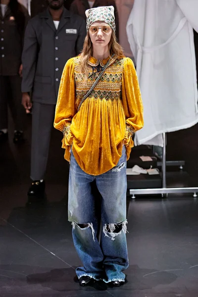 Look 59